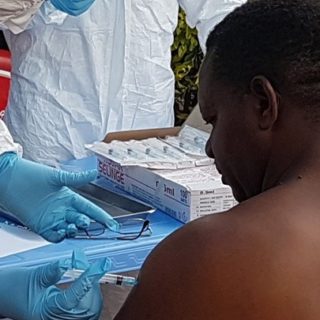 «Θερίζει» ο ιός του Έμπολα στο Κονγκό