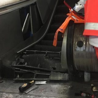 Είκοσι τέσσερις τραυματίες από κατάρρευση κυλιόμενης σκάλας στο μετρό της Ρώμης [BINTEO]