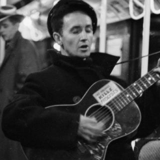 Προδημοσίευση: Το μοναδικό μυθιστόρημα του Γούντι Γκάθρι