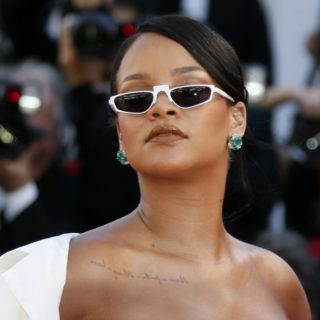 Και η Ριάνα επικρίνει τον Τραμπ για χρήση τραγουδιού της σε κομματική του συγκέντρωση χωρίς την άδειά της