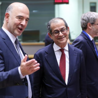 Μοσκοβισί: Μπορεί να επιβληθούν κυρώσεις στην Ιταλία, αν δεν υπάρξει συμφωνία για τον προϋπολογισμό της