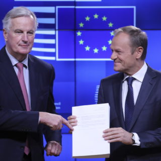 Tι προβλέπει η συμφωνία Βρετανίας-ΕΕ για το Brexit