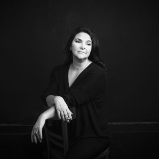 Η Κατερίνα Κούκα είναι «Λωξάντρα» όταν τραγουδά κι όταν μαγειρεύει