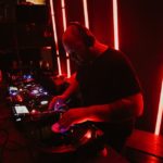 Το μπη – σάιντ μας προσκαλεί σε ένα non-stop πάρτι