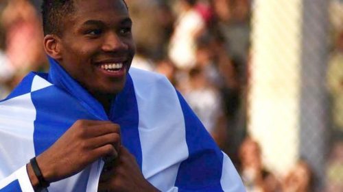 Γιάννης Αντετοκούνμπο: «Αντέδρασα για όλους που αντιμετωπίζουν τον ρατσισμό στη ζωή τους»