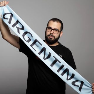 Θάνο Σαρρή, άντε και γίνεσαι Υπερυπουργός Ελληνικού Ποδοσφαίρου. Τι θα κάνεις;