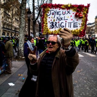 Παρίσι, 8 Δεκεμβρίου 2018. Τα Κίτρινα Γιλέκα διαδηλώνουν ξανά.