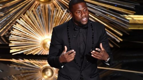 Δεν θα είναι τελικά ο Κέβιν Χαρτ οικοδεσπότης των Όσκαρ, εξαιτίας ομοφοβικών του δηλώσεων στο παρελθόν