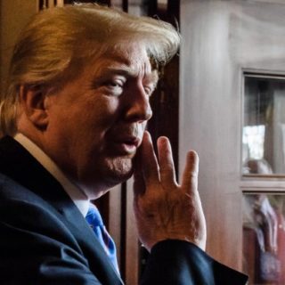 Οι 20 αποχωρήσεις που σηματοδότησαν την προεδρία Τραμπ