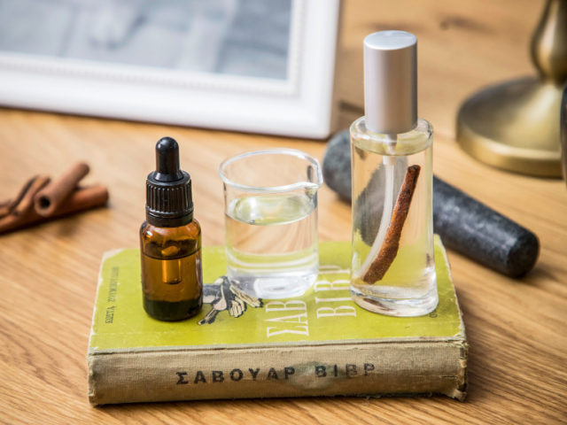 Φτιάξε το δικό σου αρωματικό σπρέι χώρου με 3€