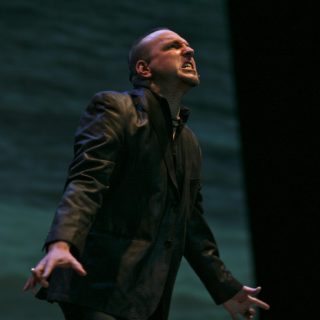 Attila Csihar: Από τους Mayhem σε κλασική ορχήστρα δωματίου