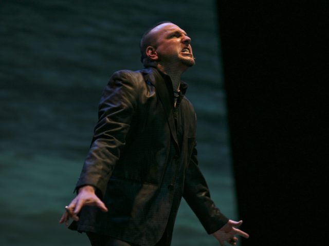 Attila Csihar: Από τους Mayhem σε κλασική ορχήστρα δωματίου