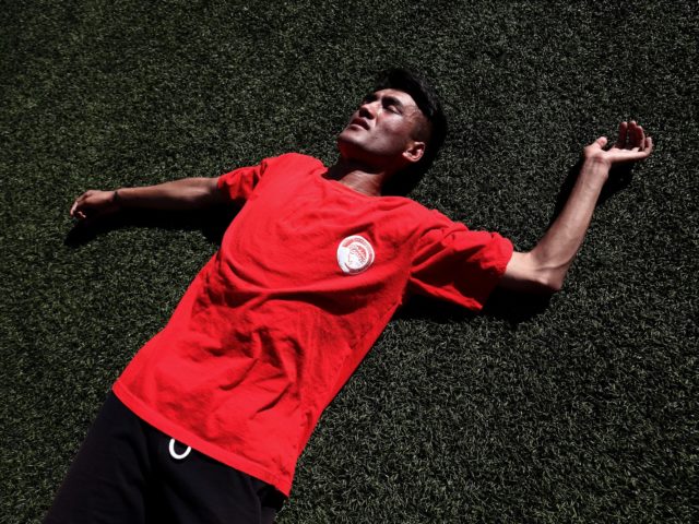 Από τις βόμβες του Αφγανιστάν στις ακαδημίες του Ολυμπιακού