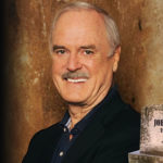 Ο John Cleese φέρνει στο Ηρώδειο κάτι διαφορετικό από τους Monty Python