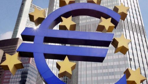 Ευρωζώνη:Ύφεση της οικονομίας 5,5% φέτος και ανάπτυξη 4,3% το 2021 προβλέπουν οι αναλυτές σε έρευνα της Ευρωπαϊκής Κεντρικής Τράπεζας