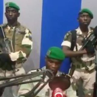 Σε εξέλιξη απόπειρα πραξικοπήματος στην Γκαμπόν