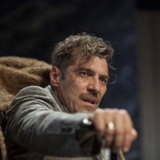 Γιούγκερμαν, κομμάτια κι αποσπάσματα