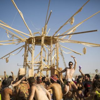 Πως το Instagram καταστρέφει την αντικαπιταλιστική κουλτούρα του Burning Man