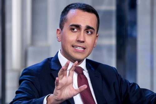 Ιταλία: «Δεν αναγνωρίζουμε τον Μαδούρο, αλλά ούτε πρόσωπα που δεν ψηφίστηκαν»