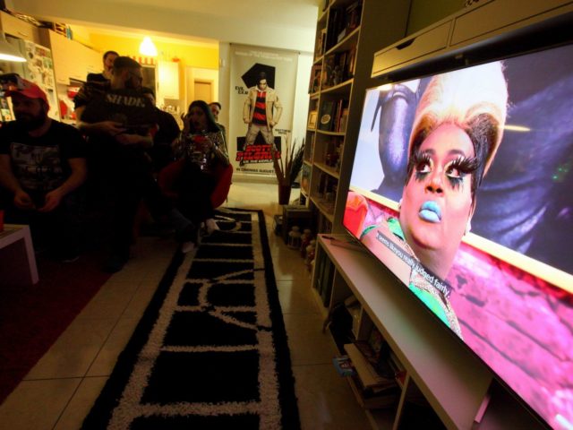 Είδαμε ένα βράδυ με τις Dardanes το RuPaul ‘s Drag Race