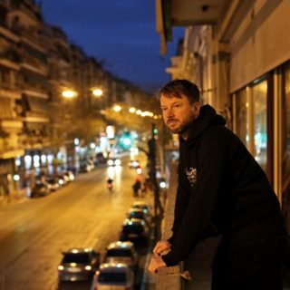 O Hendrik έσωσε χιλιάδες πρόσφυγες στη θάλασσα και τώρα κινδυνεύει να δικαστεί γι’ αυτό