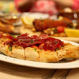 Η Λαχαναγορά έχει πλέον τα δικά της Μεζεκλίκια