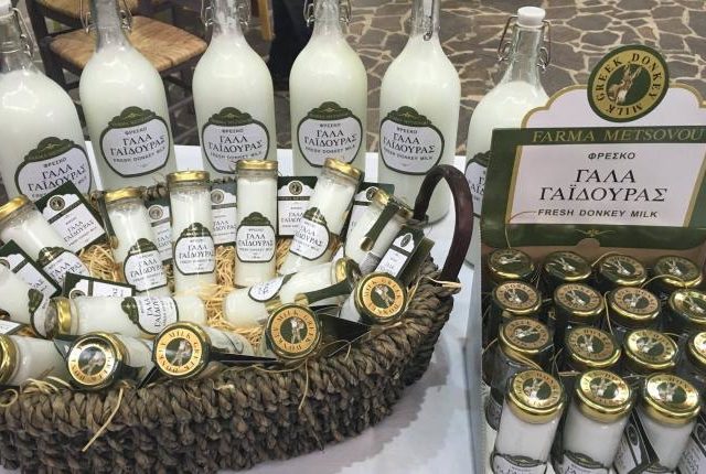 Στη Γερμανία «ταξιδεύει» το γάλα γαϊδούρας της Φάρμας Μετσόβου.