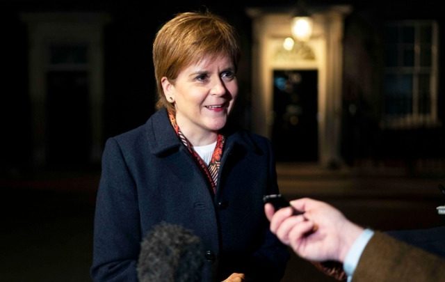 Νέο δημοψήφισμα για το Brexit θα ζητήσει σήμερα η Νίκολα Στέρτζον