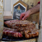 Θεσσαλονίκη: 135 τόνοι σκουπιδιών συγκεντρώθηκαν μόνο από το κέντρο της πόλης το βράδυ της Τσικνοπέμπτης