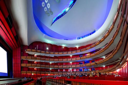 «Ένα προς ένα»: Πρόγραμμα αγοράς εισιτηρίων για νέους σε παραστάσεις της ΕΛΣ με 2€