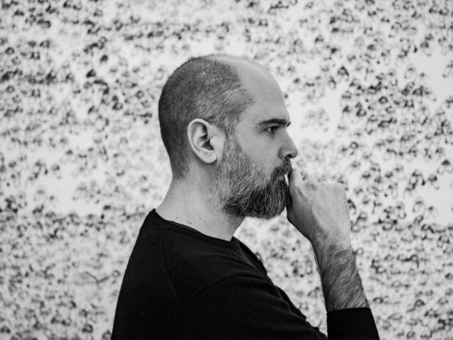 Αυτό είναι το προφίλ του Στέφανου Ρόκου που κάποτε ο Nick Cave του άλλαξε τη ζωή