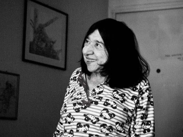 Η ύλη μόνη, της Κατερίνας Αγγελάκη-Ρουκ