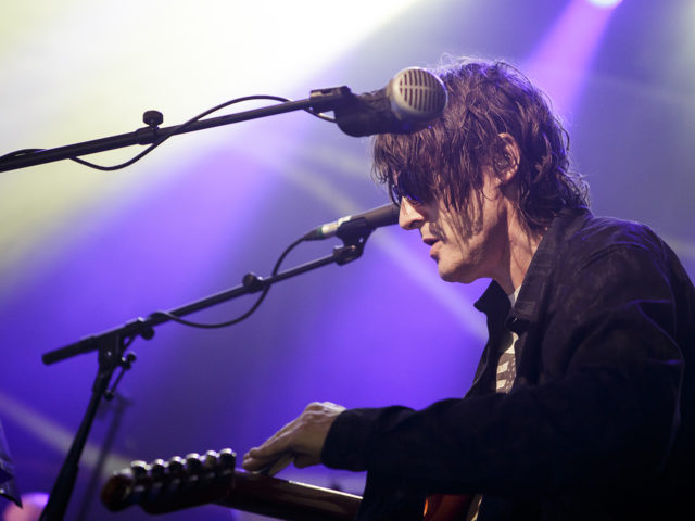 Spiritualized: Το Rock ‘n’ Roll ως Άσκηση Επιβίωσης