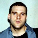 Ξεκίνησε η δίκη του Κώστα Πάσσαρη για την αιματηρή απόδρασή του από το Γενικό Κρατικό Νοσοκομείο Αθήνας, το 2001