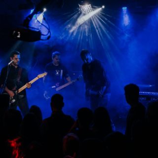 Οι Melldrop έχουν ένα κάποιο κόλλημα με τον Kurt Cobain