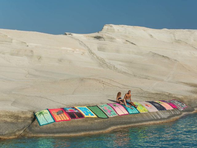 Η νέα συλλογή του Sun of a Beach μας μεταδίδει (από τώρα) την ανεμελιά του καλοκαιριού