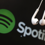 «Όχι μουσική για τη γενοκτονία»: Οι Massive Attack αποσύρουν τη μουσική τους από το Spotify