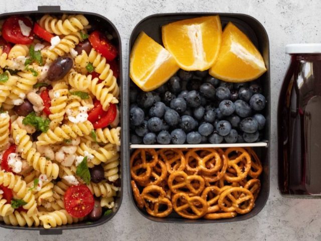 Το ταπεράκι της νηστείας: 10 συνταγές για να φας στο γραφείο