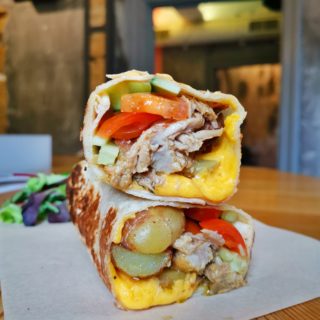 O @gabnikolaidis και το Beauty Killed The Beast μας περιμένουν στο Athens Street Food Festival