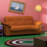 Τι θα λέγατε να καθίσετε στο σαλόνι του Stranger Things; Των Simpsons; Μήπως των Friends;