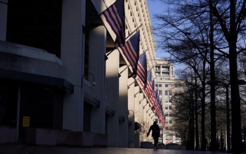 Δεκαέξι γυναίκες κατέθεσαν αγωγή εναντίον του FBI κατηγορώντας το για σεξιστικές διακρίσεις