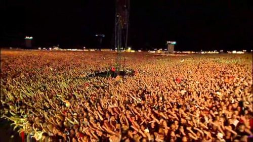 Σκωτία: Οι διοργανωτές του Fly Open Air Festival απαγόρευσαν τα κινητά