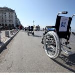 Μαθητές στη Θεσσαλονίκη δημιούργησαν ρομποτικό σύστημα αποτροπής στάθμευσης σε θέσεις ΑμεΑ