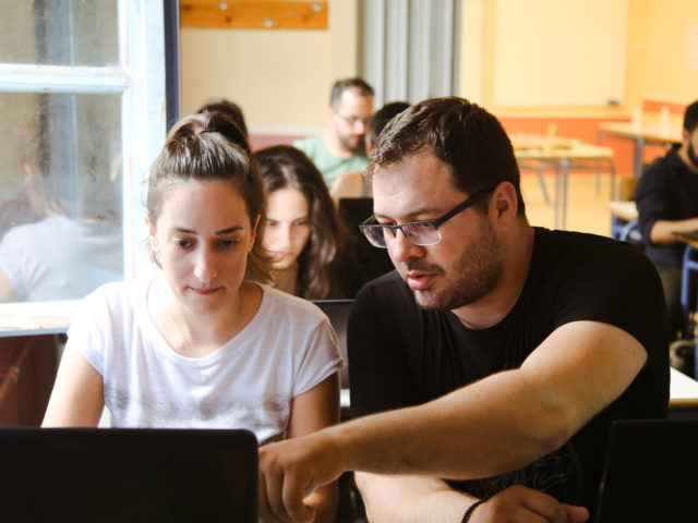 Η εργασία στον ψηφιακό κόσμο: Πώς θα είσαι μπροστά από τις εξελίξεις