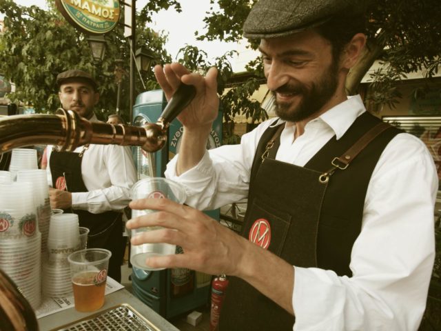 Επαρτάραμε με πάθος και με Μάμος στην Πλατεία Αβησσυνίας