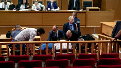 Διακόπηκε η δίκη της Χρυσής Αυγής λόγω της κατάρρευσης του κατηγορούμενου Γιώργου Πατέλη