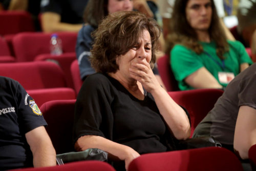 Μάγδα Φύσσα: «Μαζέψτε τους φασίστες» – Ένταση στη δίκη της Χρυσής Αυγής