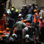Στους 13 αυξήθηκαν οι νεκροί από την κατάρρευση κτιρίου στη Μουμπάι