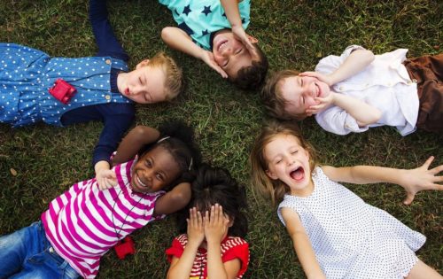 Τα παιδιά που γεννιούνται από μεγαλύτερους γονείς παρουσιάζουν λιγότερα προβλήματα συμπεριφοράς