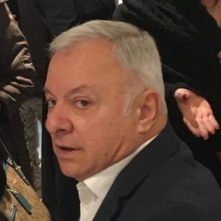 Τα Μαθηματικά, η Λογοτεχνία, ο Νεοναζισμός και μια Βουλευτική Υποψηφιότητα